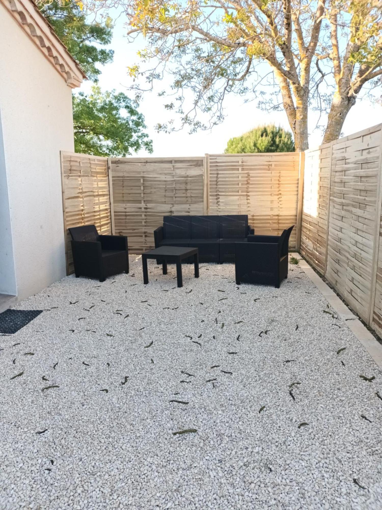 Holiday home Petite Maison Dans Le Gers 32